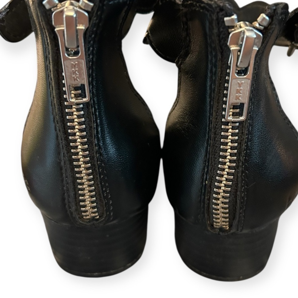 b.o.c. Holly Black Scalloped Ankle Strap Sandals - Picture 5 of 8